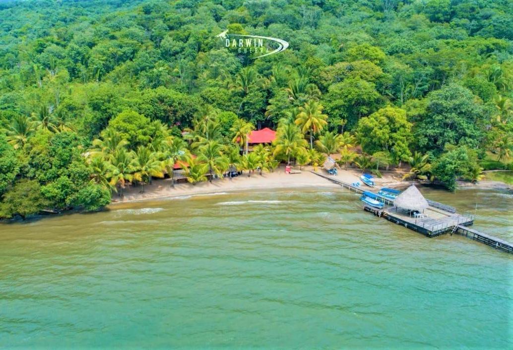 Denny'S Beach Resort Hotel Mariscos Exterior foto