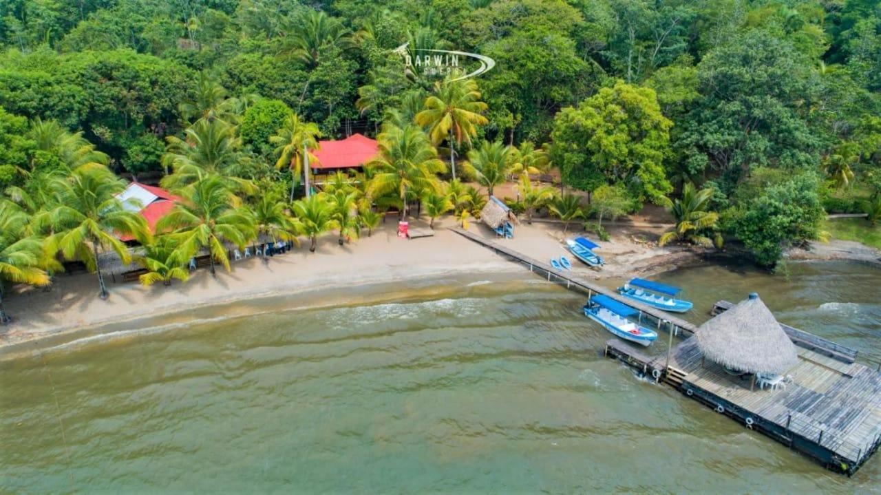 Denny'S Beach Resort Hotel Mariscos Exterior foto